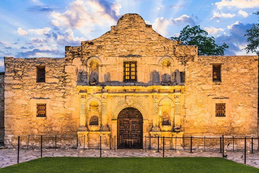 Pershing Place: Historic Home With Heated Spa/Pool By Zoo, Pearl, Golf, Witte San Antonio Exteriér fotografie